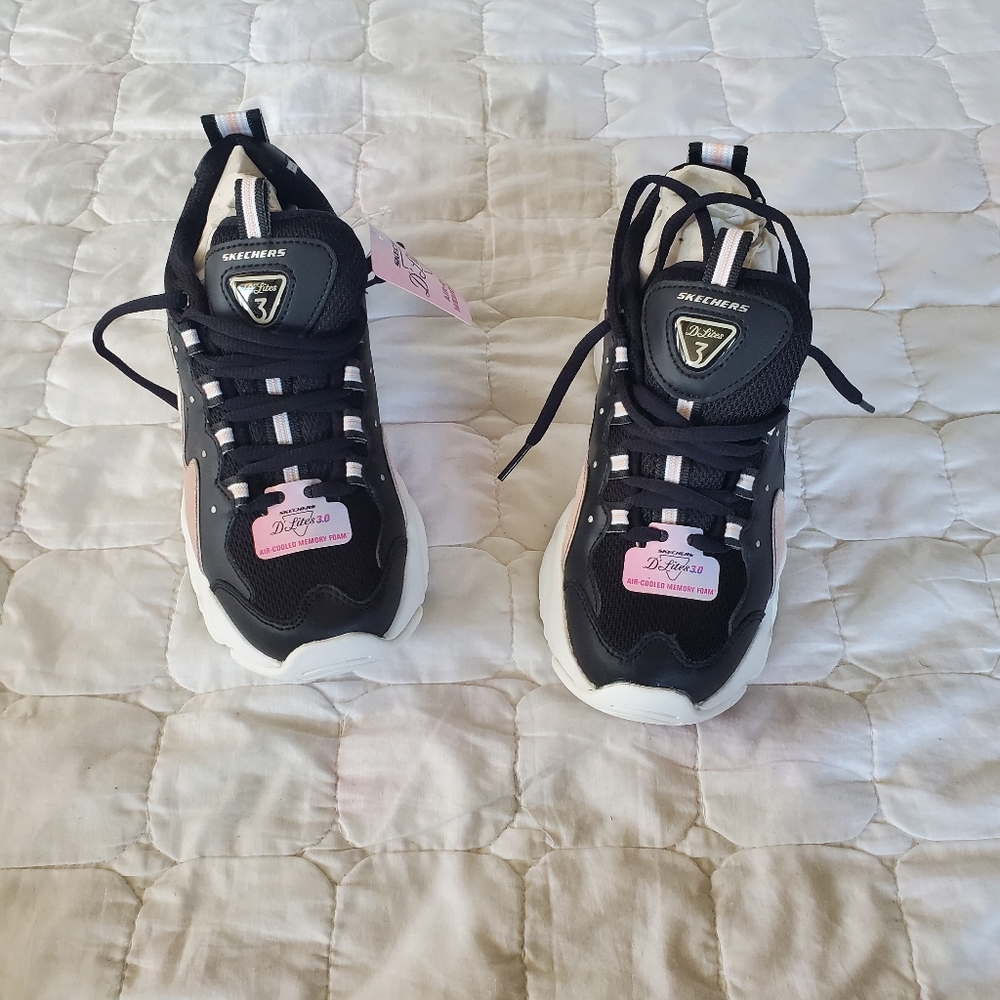 New sketches sneakers